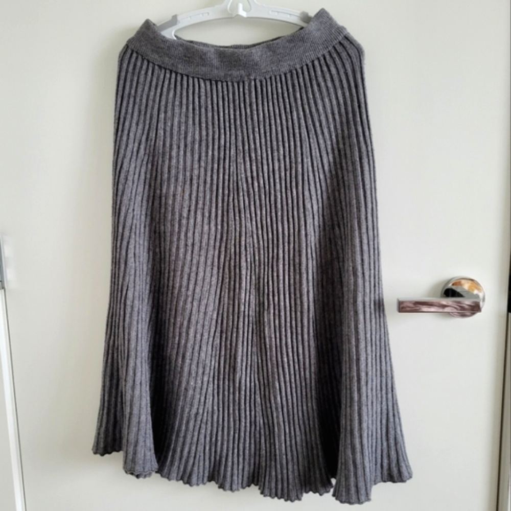 Oak+Fort Knit Pleated Midi Grey Skirt
